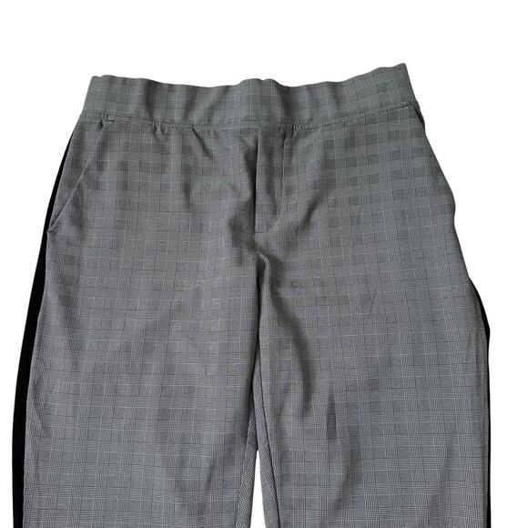 Athleta Black/Gray Plaid Brooklyn Ankle Pants Women's Size 10 | 26-43 - Picture 3 of 7